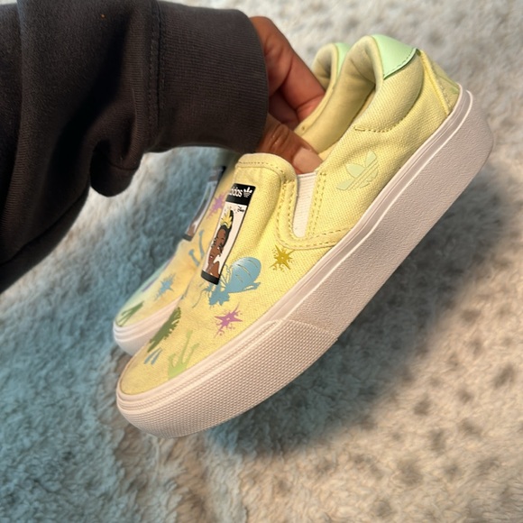 Adidas slip ons princess shoes - Picture 4 of 8